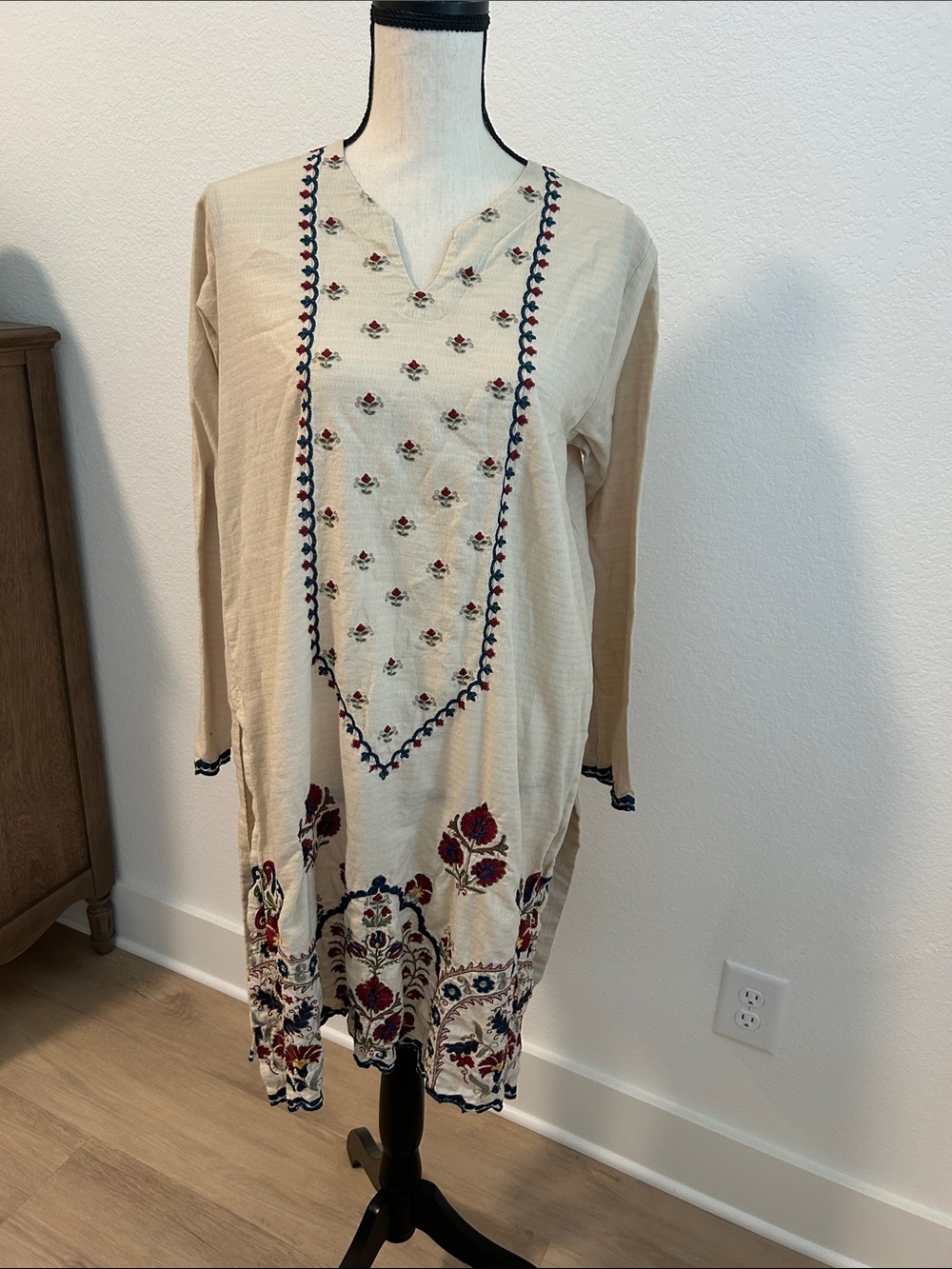 Pakistani Indian Khaadi Brand Kurta sz 14